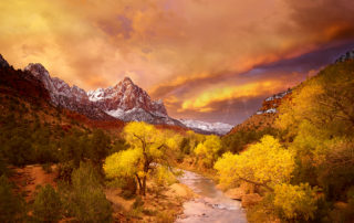 An incredible photograph on a mind-blowing sunrise in Zion National Park