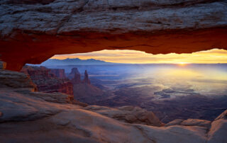 Beautiful sunrise photograph at Mesa Arch in Canyonlands National Park. Photo of Mesa Arch