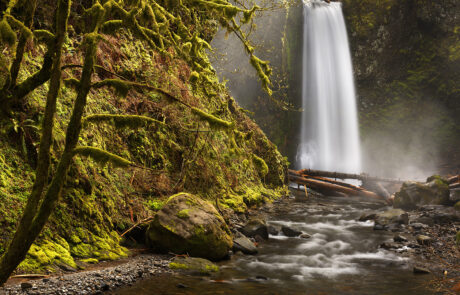 A beautiful photograph of Dutchman Falls in Oregon.